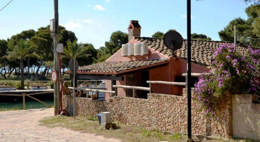 Villa Rosa Porto Pino photo