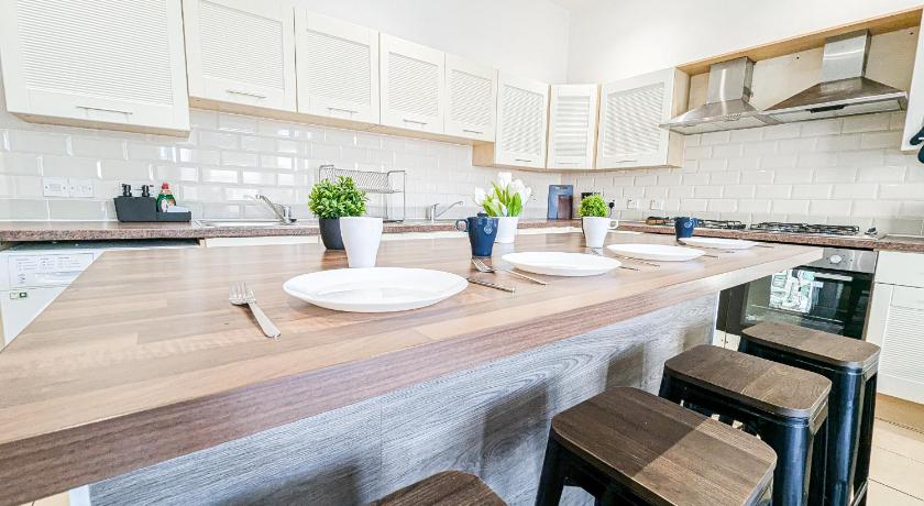 Central Southsea Guest House - image 7