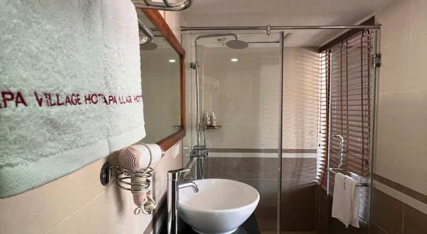 Image of Superior Triple Room 7