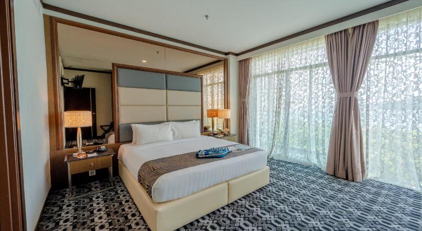 Image of Premier Suite 6