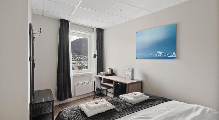 Image of Suite 1