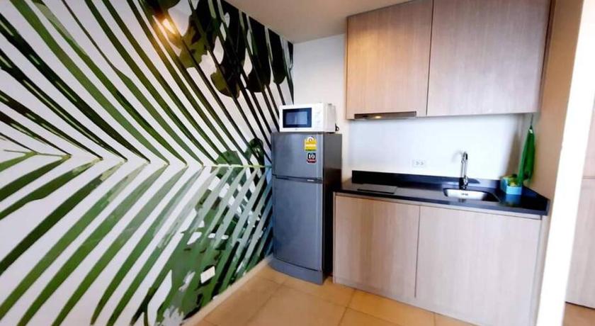 Sea View High Floor 2 Bed Room - image 6