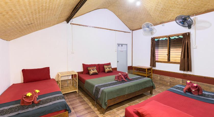 Image of Family Bungalow with Fan 6