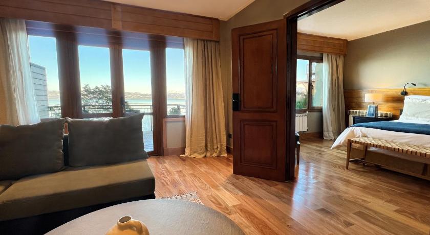 Image of Senior Suite with Beagle Channel View 0