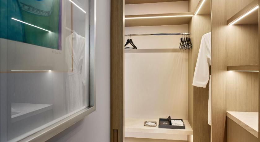 Image of St. Regis-Butler Service, Suite, Reforma Avenue view 10