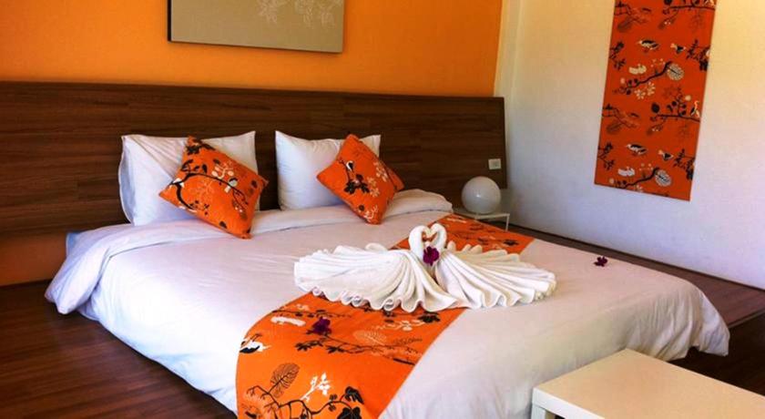 Image of Deluxe Double or Twin Room with River View 8