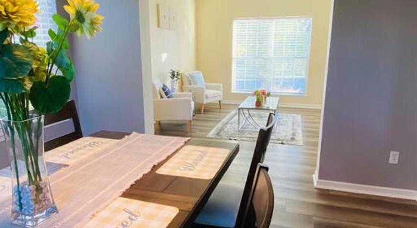 格拉夫顿 Wonderful 4BR Home 3星级 住宿 大堂