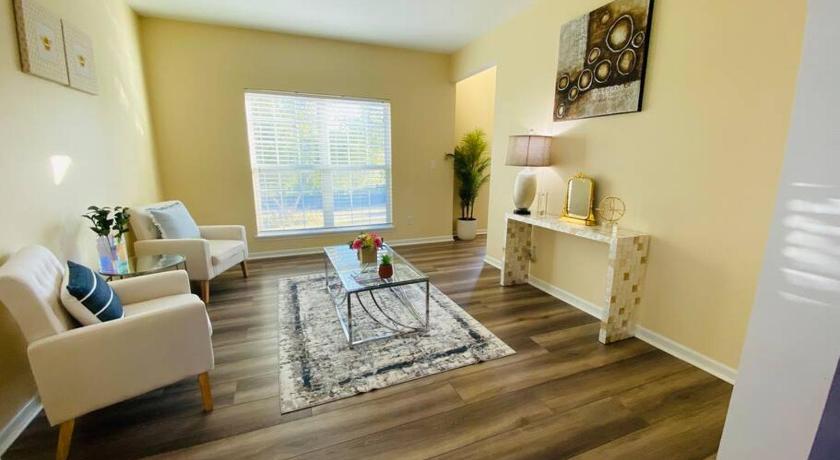 格拉夫顿 Wonderful 4BR Home 3星级 住宿 套房