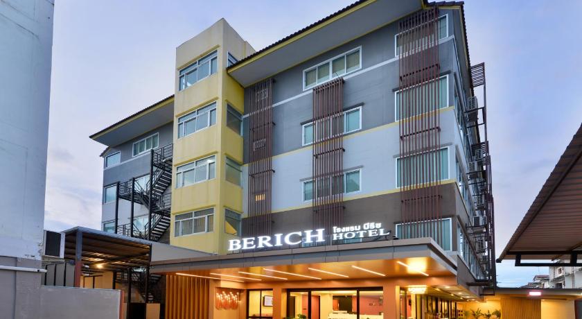タク Berich Hotel 3つ星 ホテル プール