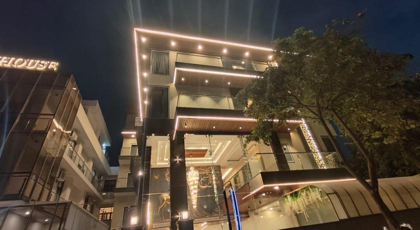 Hotel The Grand Oasis Greater Noida - image 17