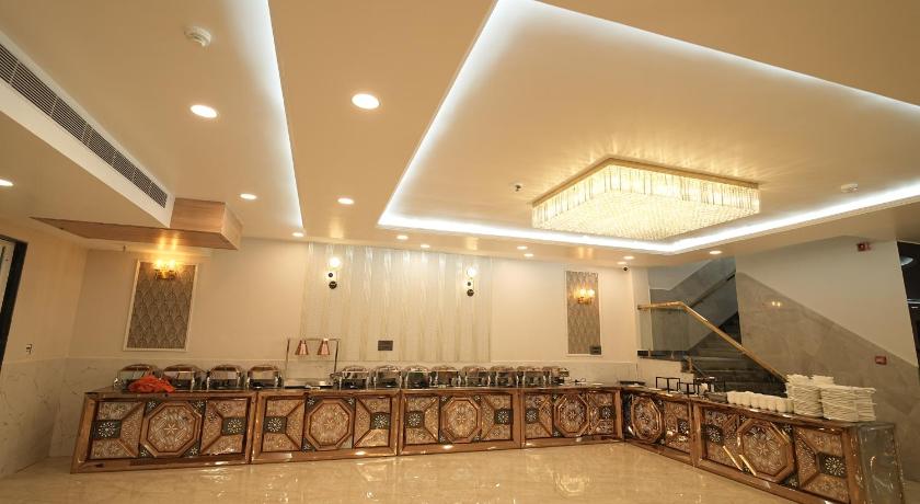 Hotel The Grand Oasis Greater Noida - image 14