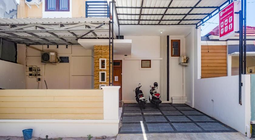 RedDoorz near Majapahit Semarang – Pedurungan, ID