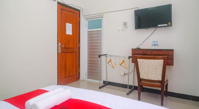 RedDoorz near Majapahit Semarang – Pedurungan, ID