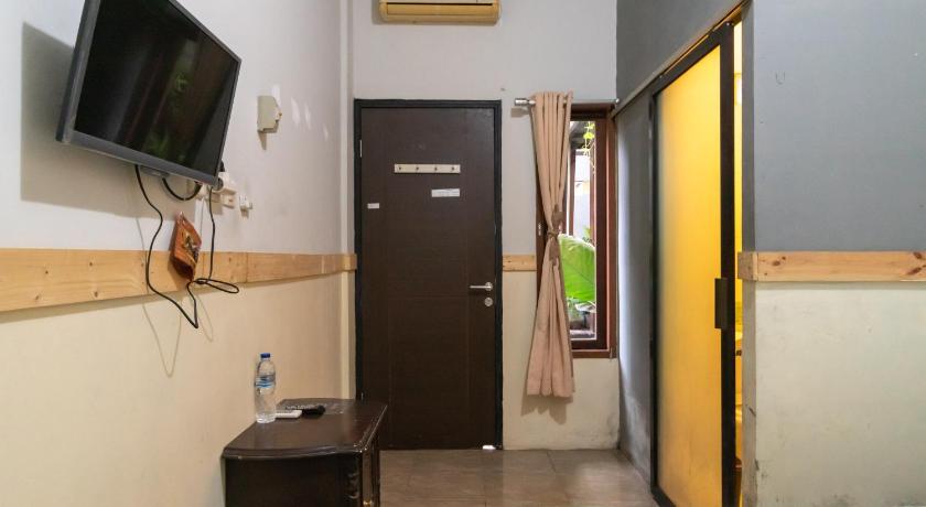 Safaraz Garden near Galaxy Bekasi Mitra RedDoorz - image 14