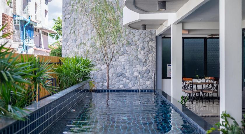 Kokotel Pattaya North Beach - image 11