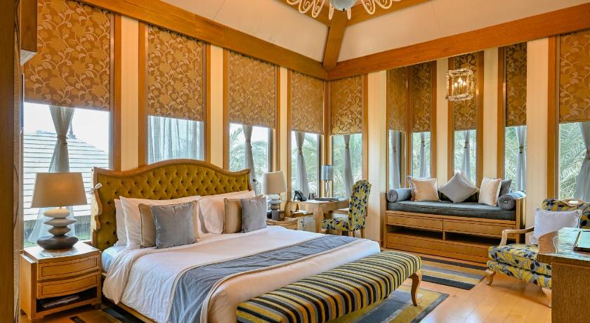 Image of Four Bedroom Villa 0