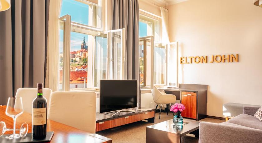 Image of Junior Suite with Prague Castle View 1