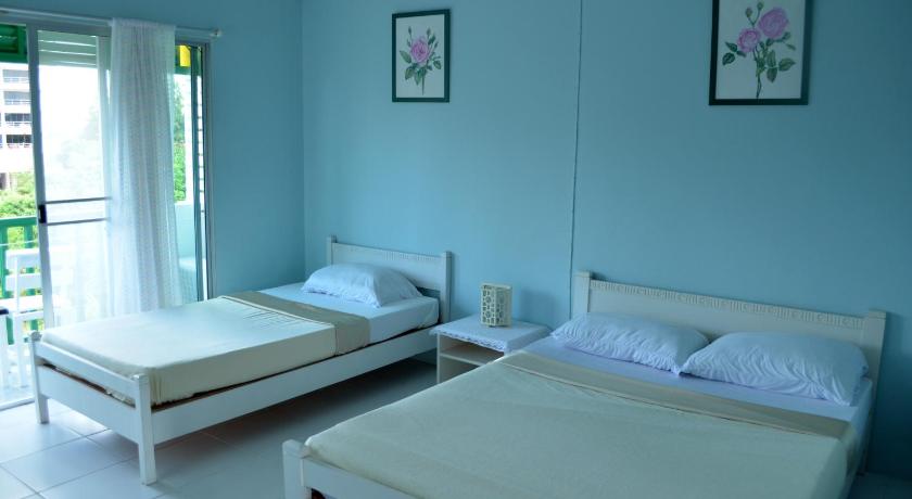 Image of Triple Bedroom 16