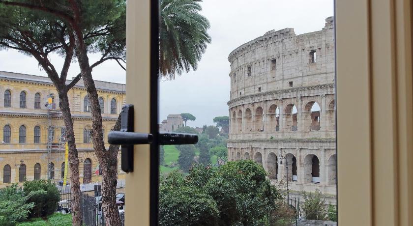 罗马 Romance al Colosseo 3 4星级 单人房 餐厅