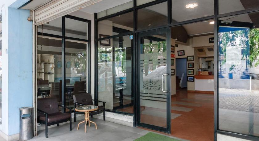 RedDoorz near Mandaya Royal Hospital Puri – Tangerang, PA