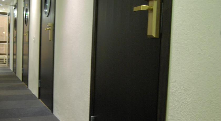 Image of Single Room with Private Bathroom 1