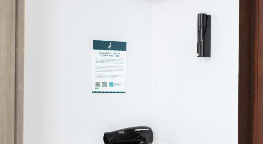 Image of Grand Deluxe 16