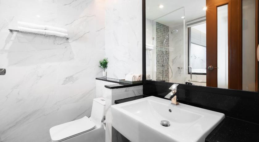 Image of Deluxe Double 17