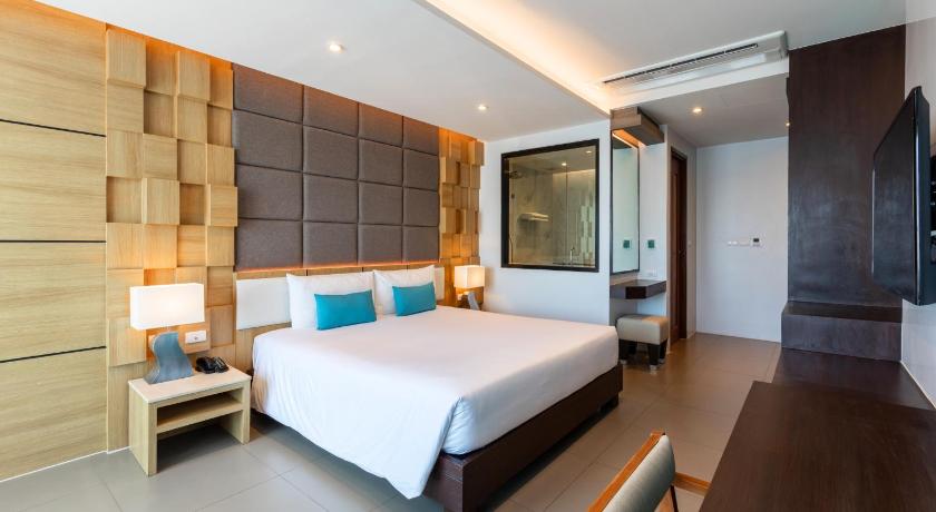 Image of Grand Deluxe Room 3