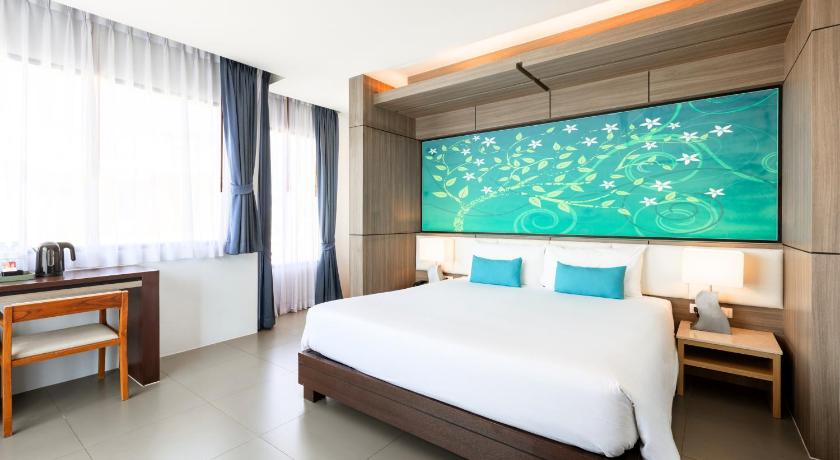 Image of Premium Deluxe 0