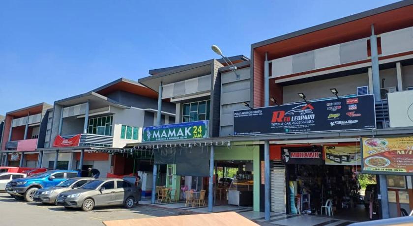 コタキナバル Inap Damai UUC Homestay 3つ星 ゲストハウス 外観