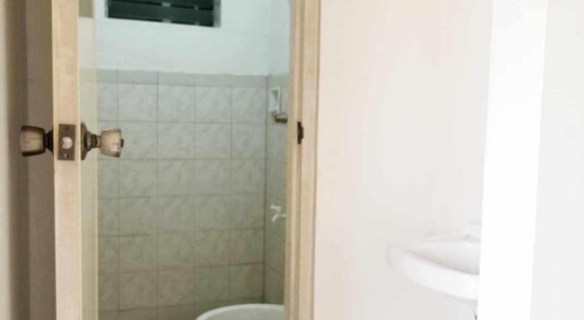 LY residence unit 202