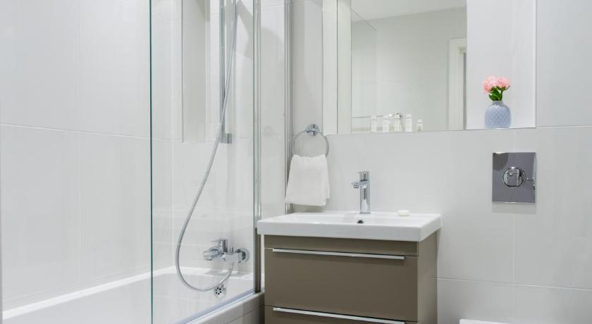 Queen's Park by Viridian Apartments - image 13