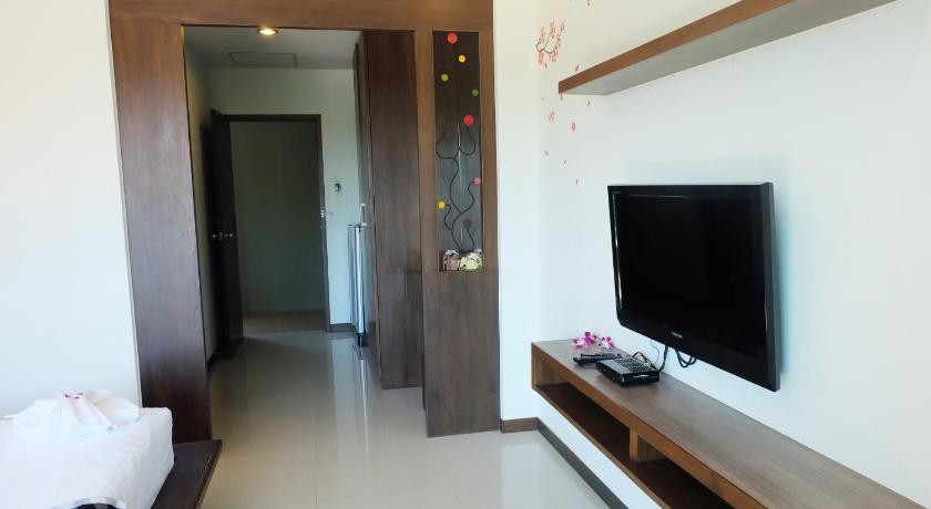 Image of Deluxe King Double Room 14