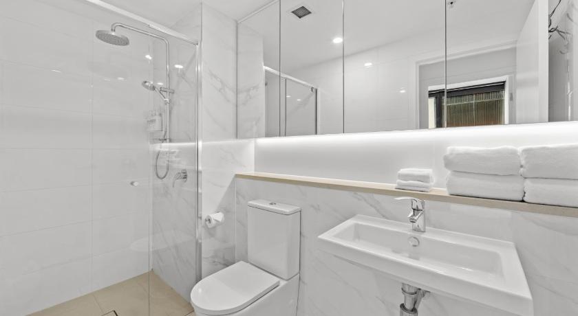 Image of 2-Bedroom Apartment with 1 Bathroom 16