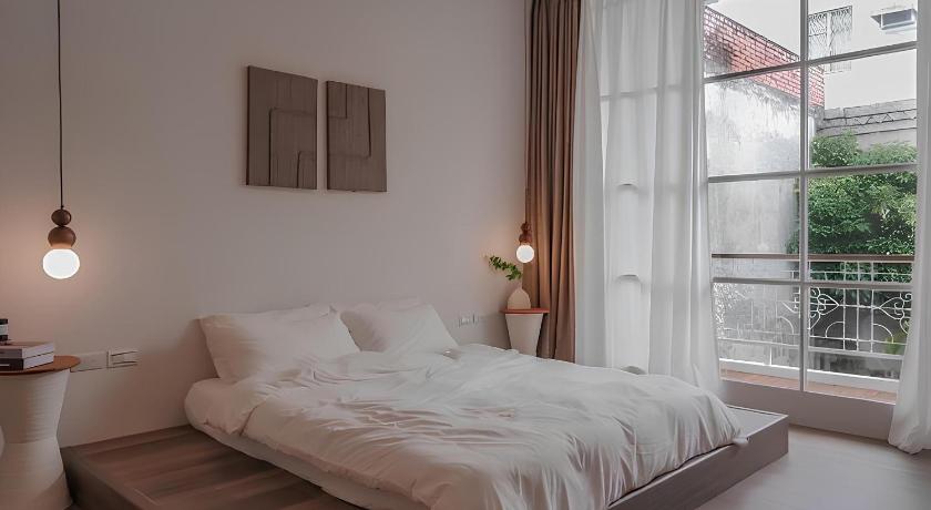 Image of Three-Bedroom Vacation Home 0