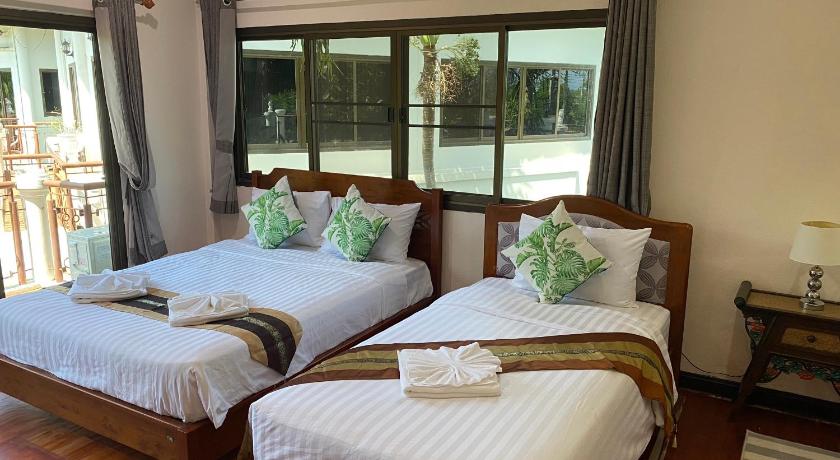 Image of Standard Triple Room 4
