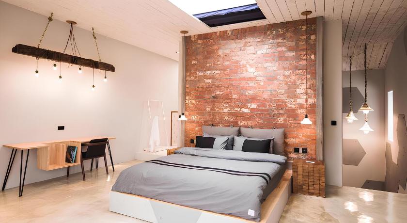 Image of One-Bedroom House 0