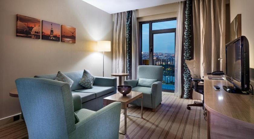 Image of King Suite 4