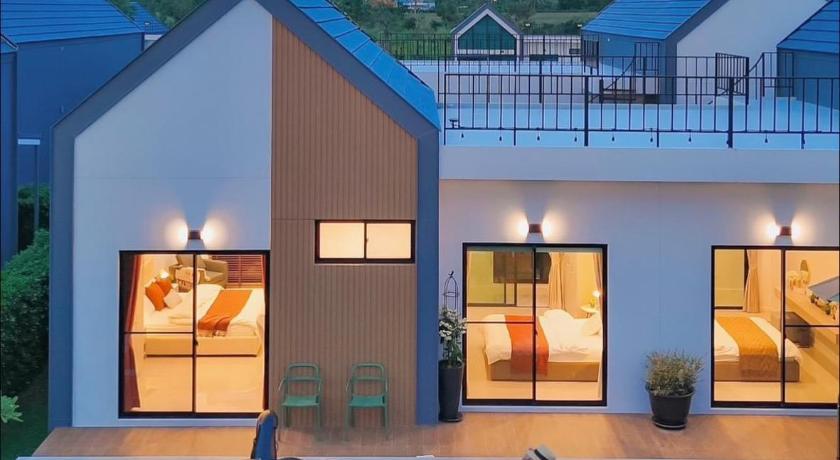 考艾 Nordic Hearth Pool Villa KhaoYai  4星级 民宿 外观