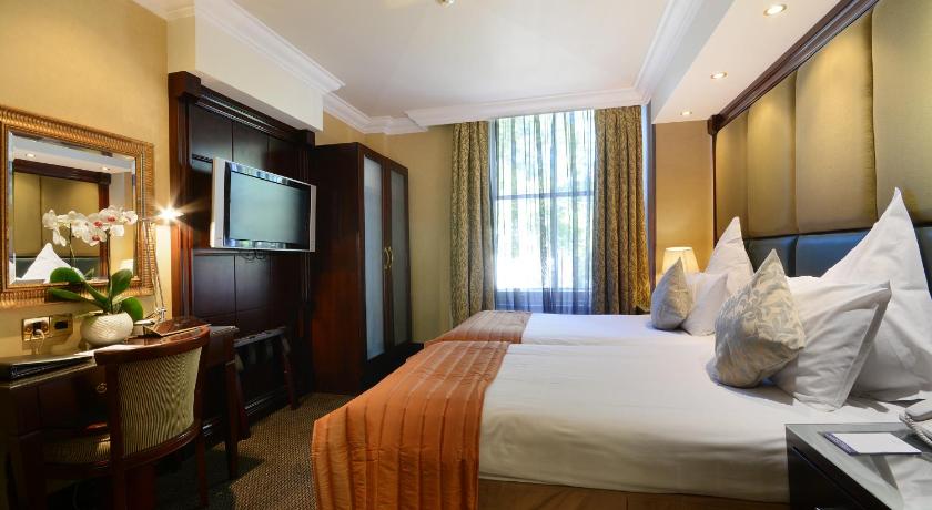 Image of Deluxe Twin Room 3