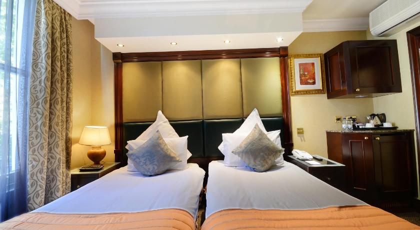 Image of Deluxe Twin Room 4