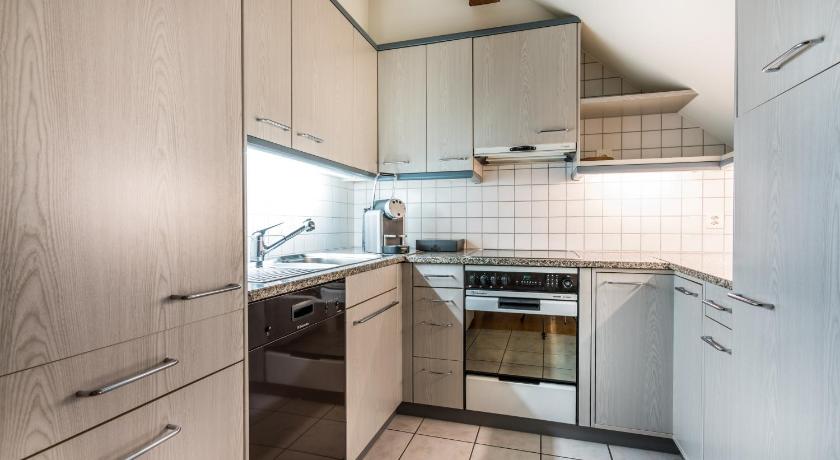 Airhome Zug Neugasse Stadtzentrum photo