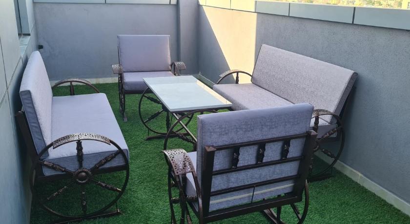 Image of Deluxe Junior Suite 6