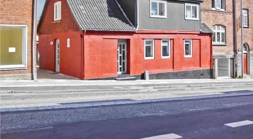 Cozy Apartment In Randers C With Wifi