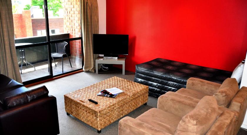 Image of Executive One Bedroom Apartment 12