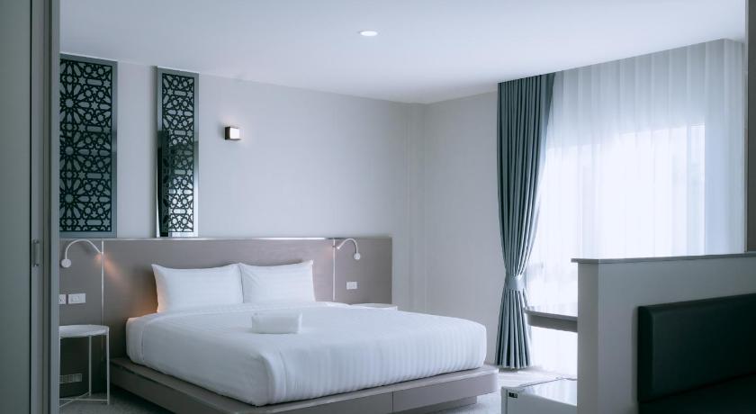 Image of Superior King Room 0