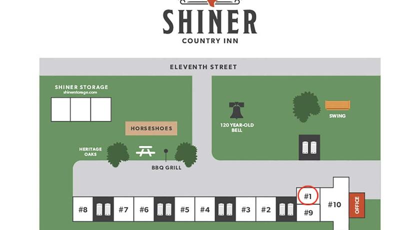 Columbus (TX) Shiner Country Inn Accommodation pool