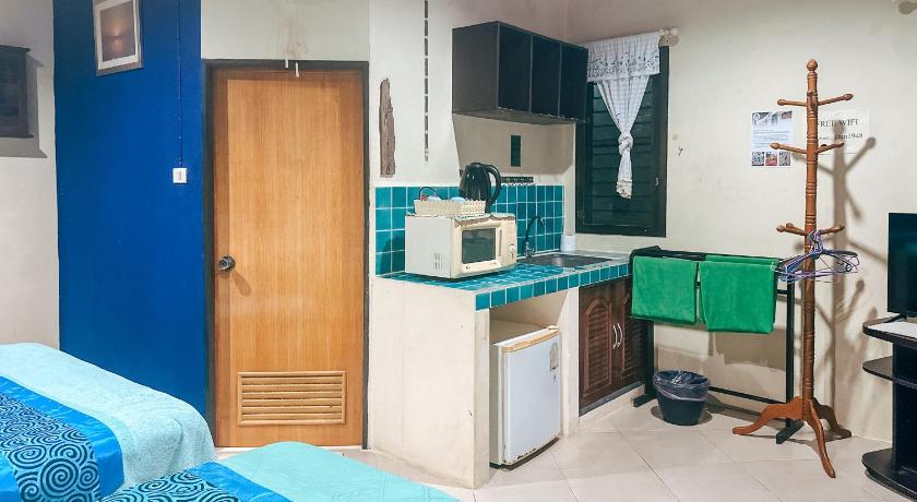 Image of One-Bedroom Bungalow 16