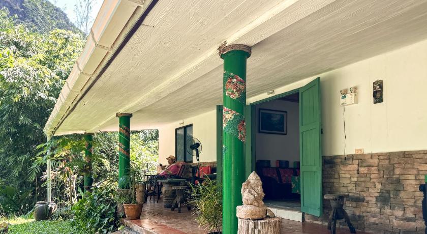 Image of Three-Bedroom House 1