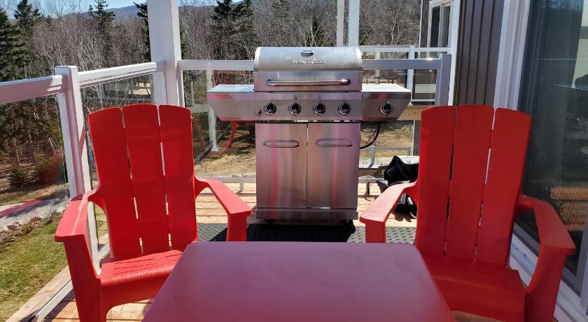 Ingonish Beach (NS) Ocean Breeze 4-Star Single Room room